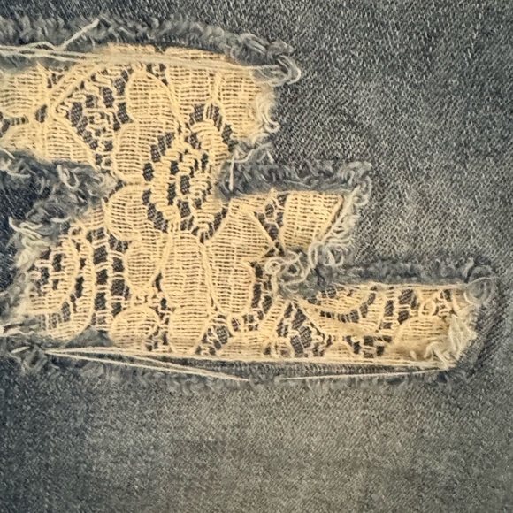 Chico’s Platinum Ankle Jeans – Distressed Lace Detail, Size 2 - Picture 2 of 7